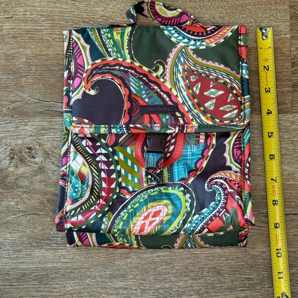 Vera Bradley Insulated Lunch Box Paisley